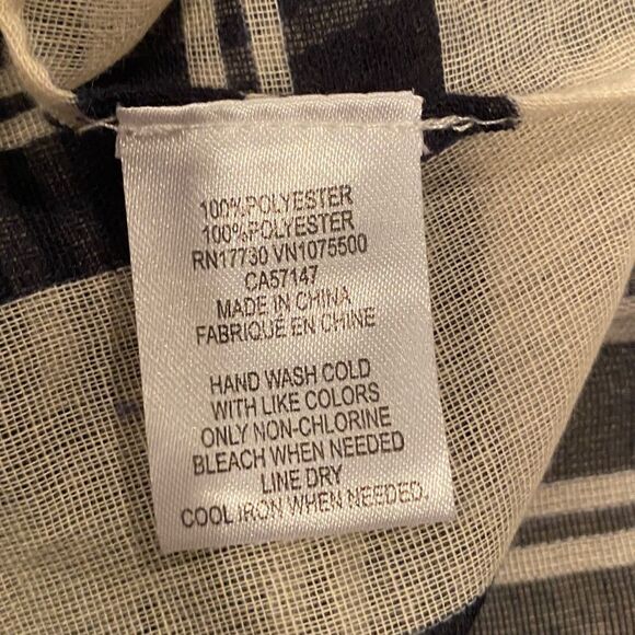 Black & Grey Striped Scarf 75”X42” - Picture 4 of 7